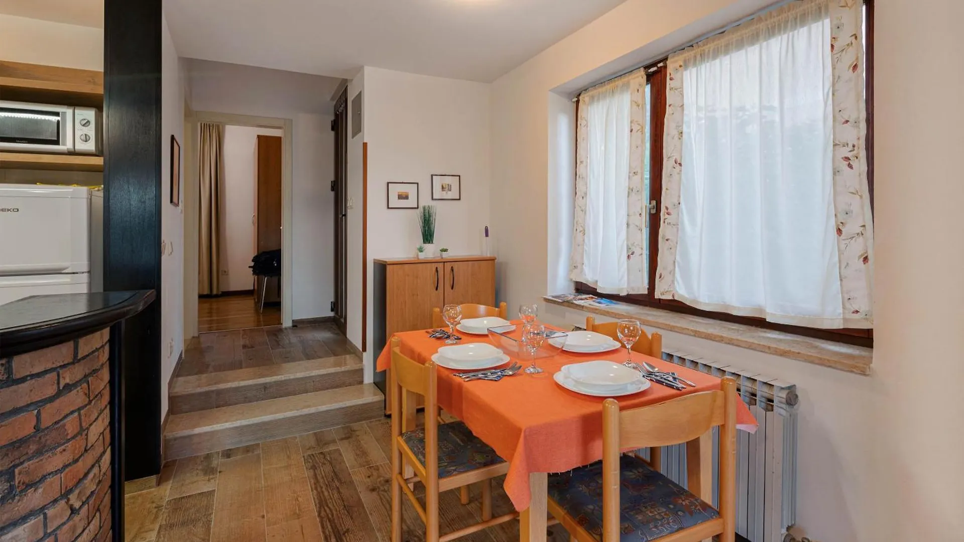 Apartments Bozena Porec 0*,